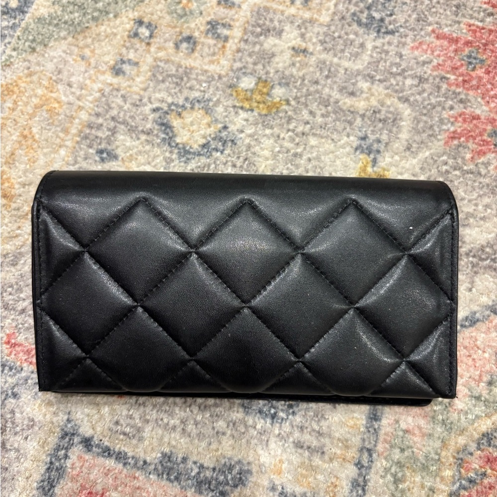CHANEL Black Embossed Logo Long Leather Sunglasses Case - Picture 5 of 9